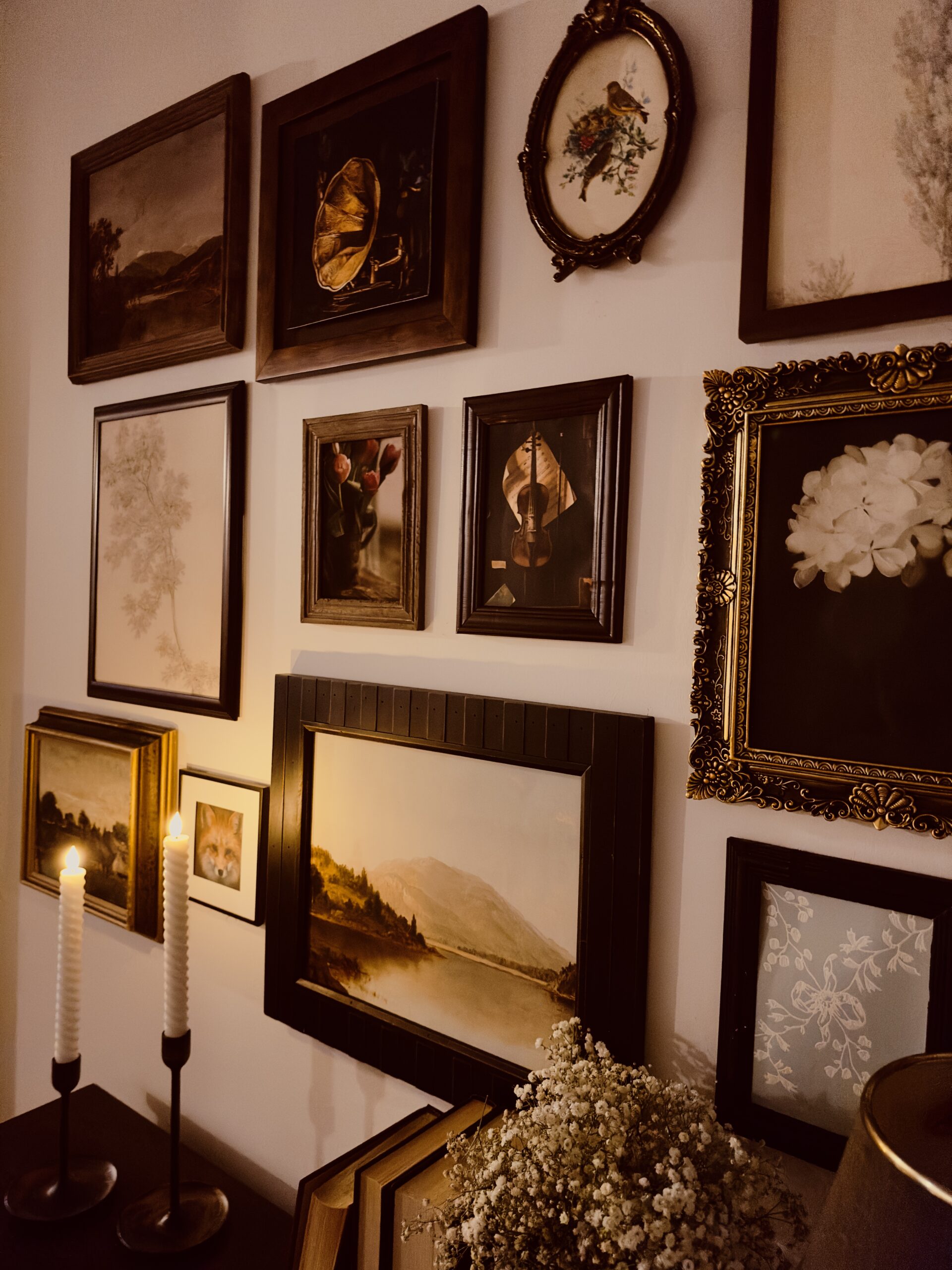 how to make a gallery wall at home